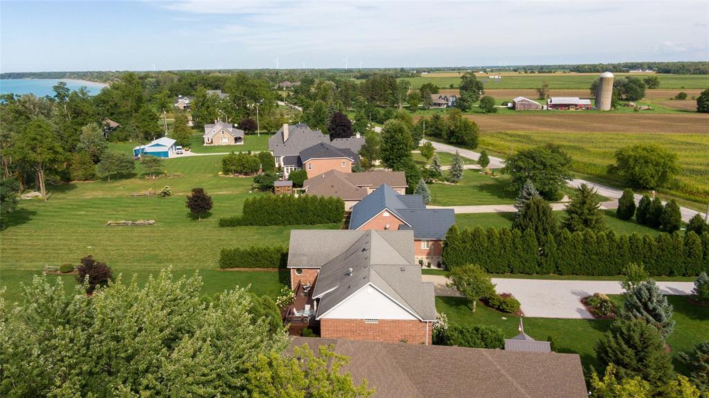 3606 QUEEN Street, Plympton-Wyoming, Ontario, Canada
