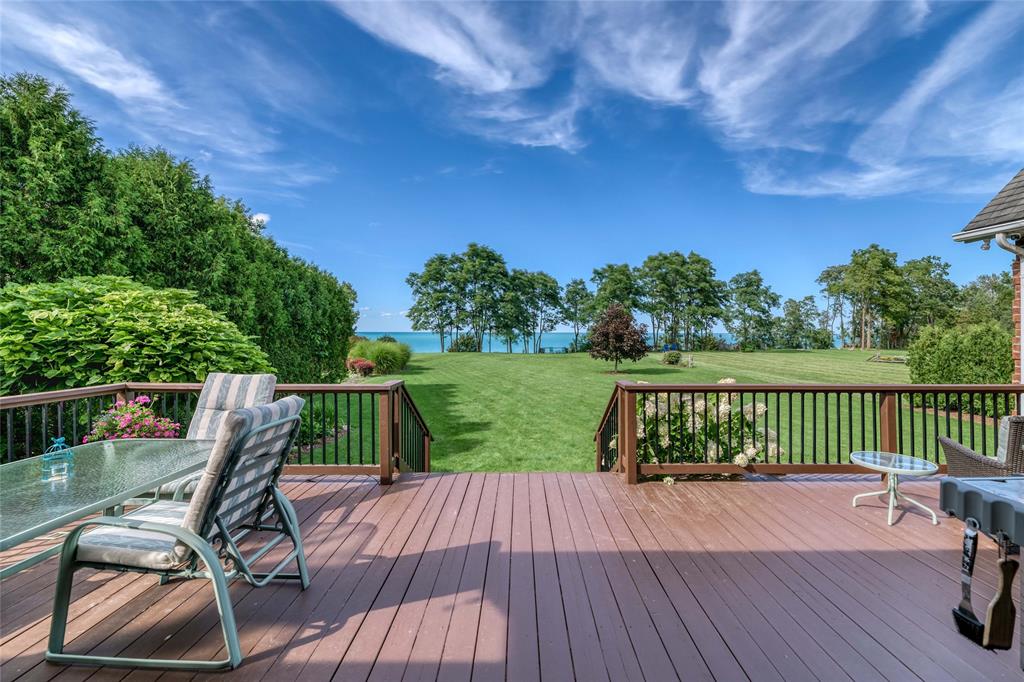 3606 QUEEN Street, Plympton-Wyoming, Ontario, Canada