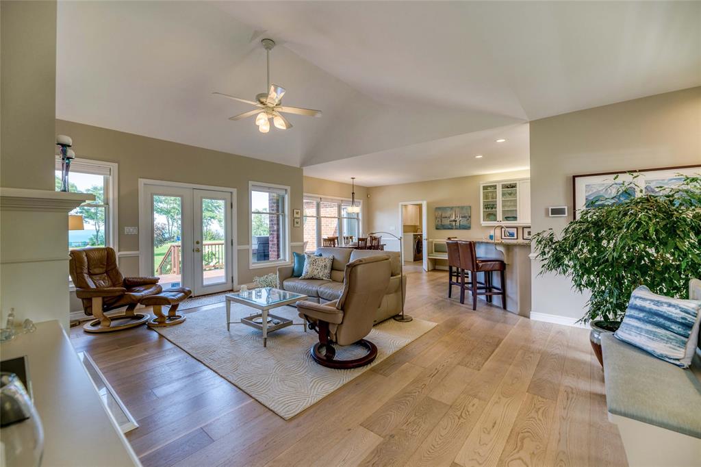 3606 QUEEN Street, Plympton-Wyoming, Ontario, Canada