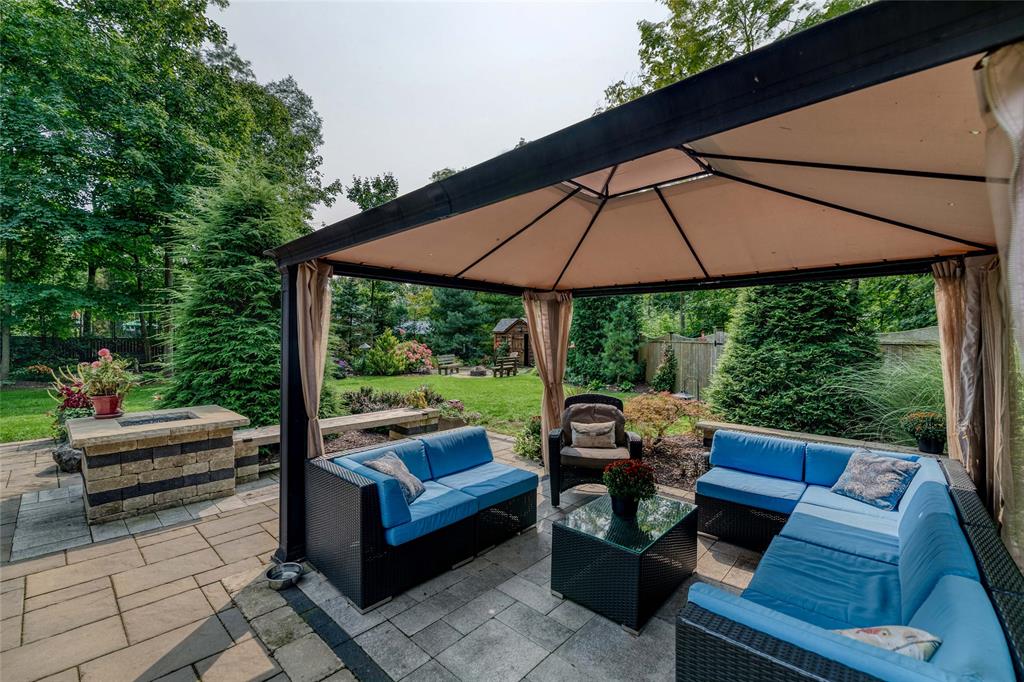 3225 DEVONSHIRE Road, Plympton-Wyoming, Ontario, Canada