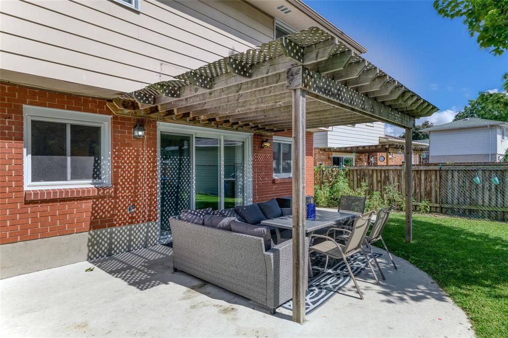 1223 ARLINGTON Avenue, Sarnia, Ontario, Canada
