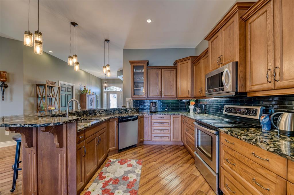 533 WHEATLEY Drive, Sarnia, Ontario, Canada