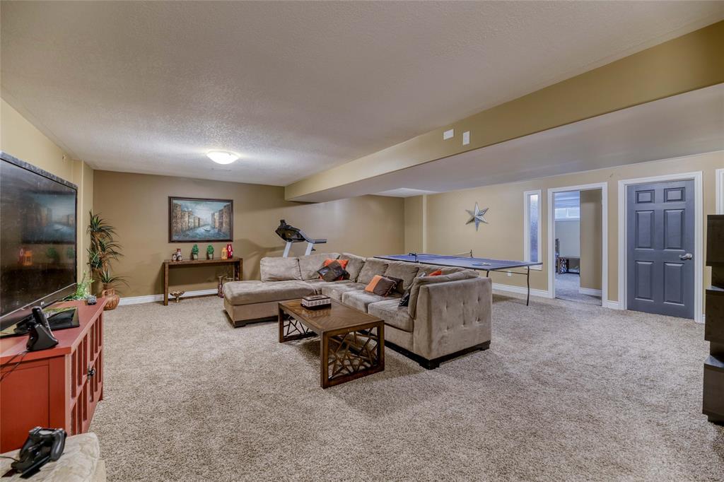 533 WHEATLEY Drive, Sarnia, Ontario, Canada