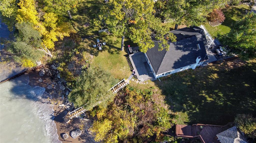 1832 LAKESHORE Road, Sarnia, Ontario, Canada