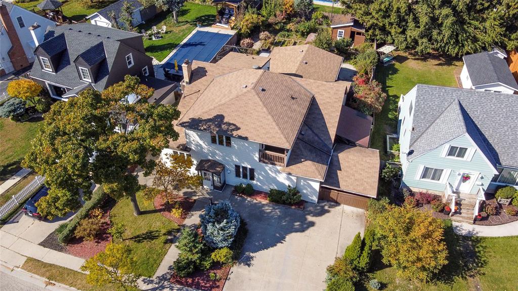518 CHARLESWORTH Drive, Sarnia, Ontario, Canada