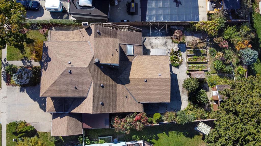518 CHARLESWORTH Drive, Sarnia, Ontario, Canada