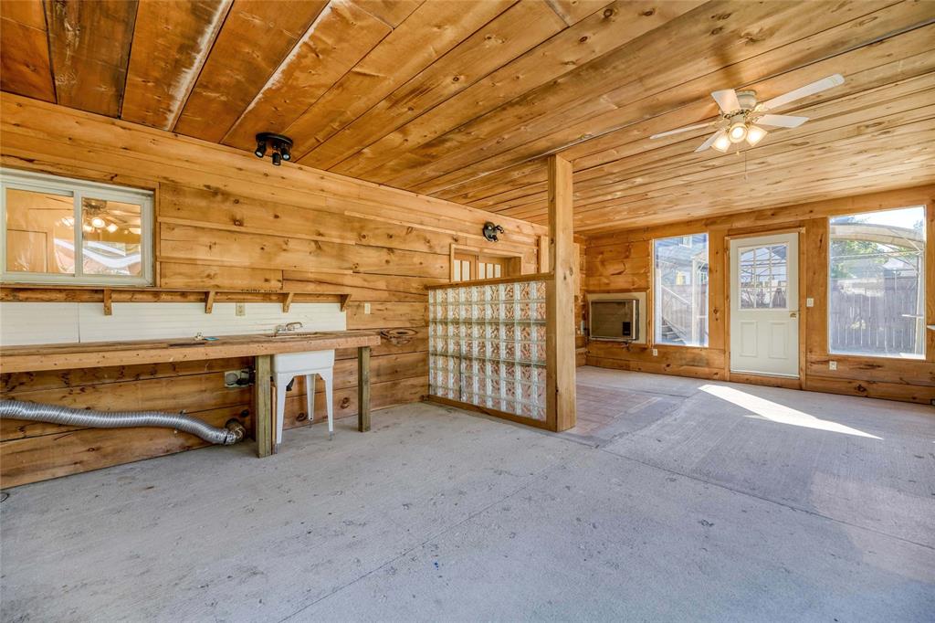 518 CHARLESWORTH Drive, Sarnia, Ontario, Canada