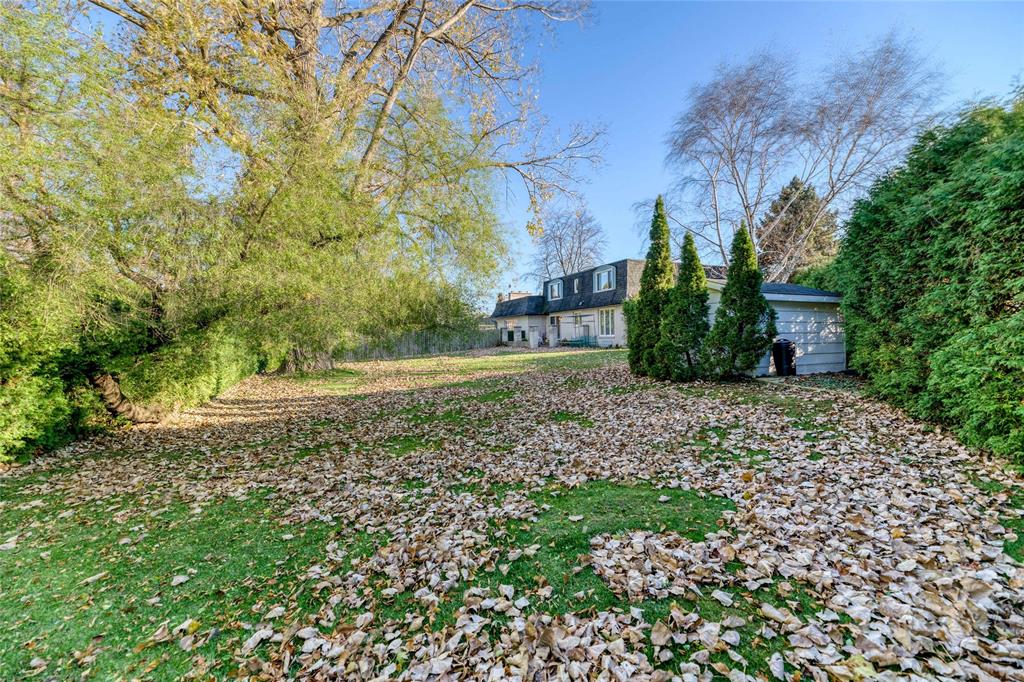 1338 RYERSON Court, Sarnia, Ontario, Canada