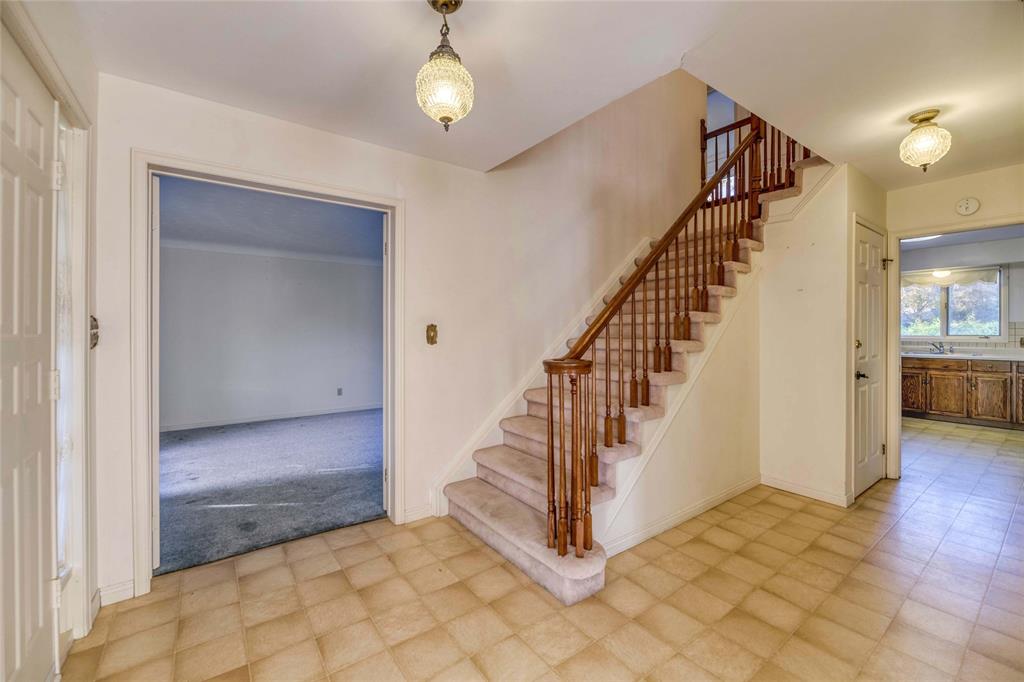 1338 RYERSON Court, Sarnia, Ontario, Canada