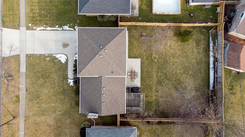 895 KEMSLEY Drive, Sarnia, Ontario, Canada