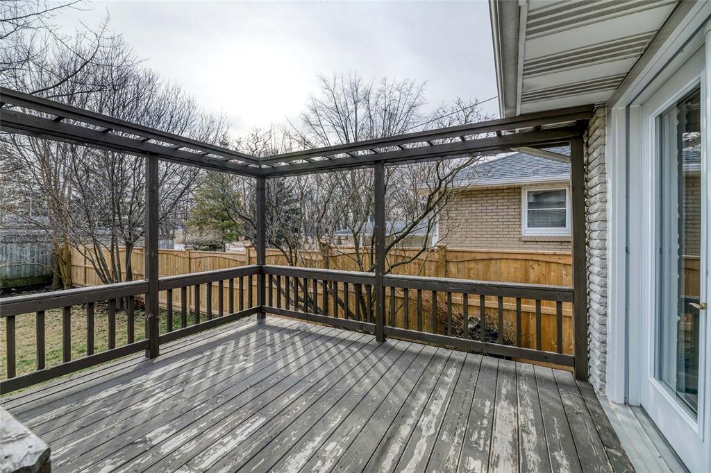 895 KEMSLEY Drive, Sarnia, Ontario, Canada
