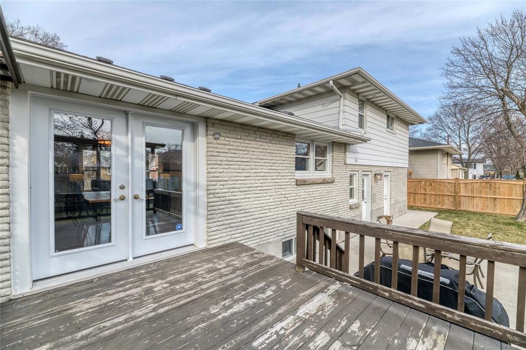 895 KEMSLEY Drive, Sarnia, Ontario, Canada