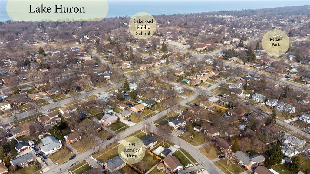 895 KEMSLEY Drive, Sarnia, Ontario, Canada