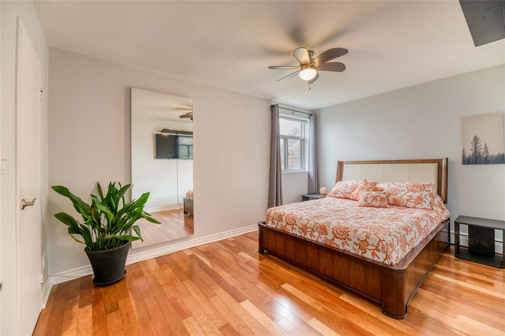 10 DERBY Lane Unit# 205, Sarnia, Ontario, Canada