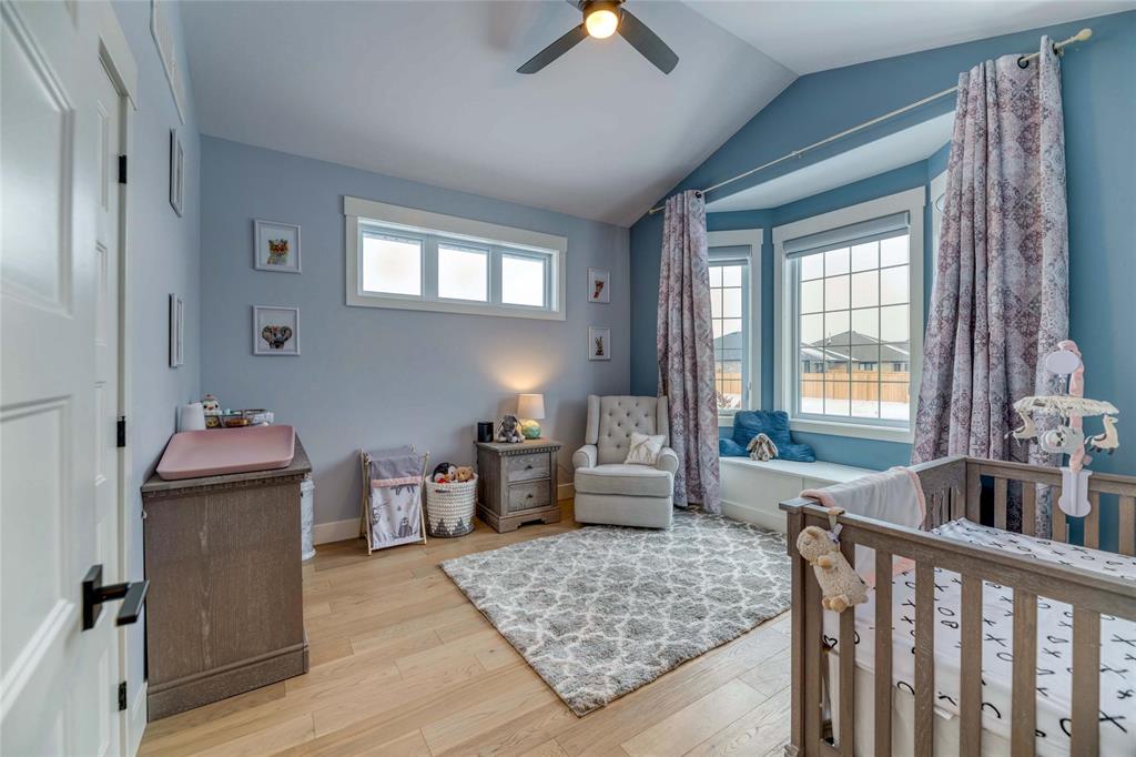3880 ARIE Court, Plympton-Wyoming, Ontario, Canada