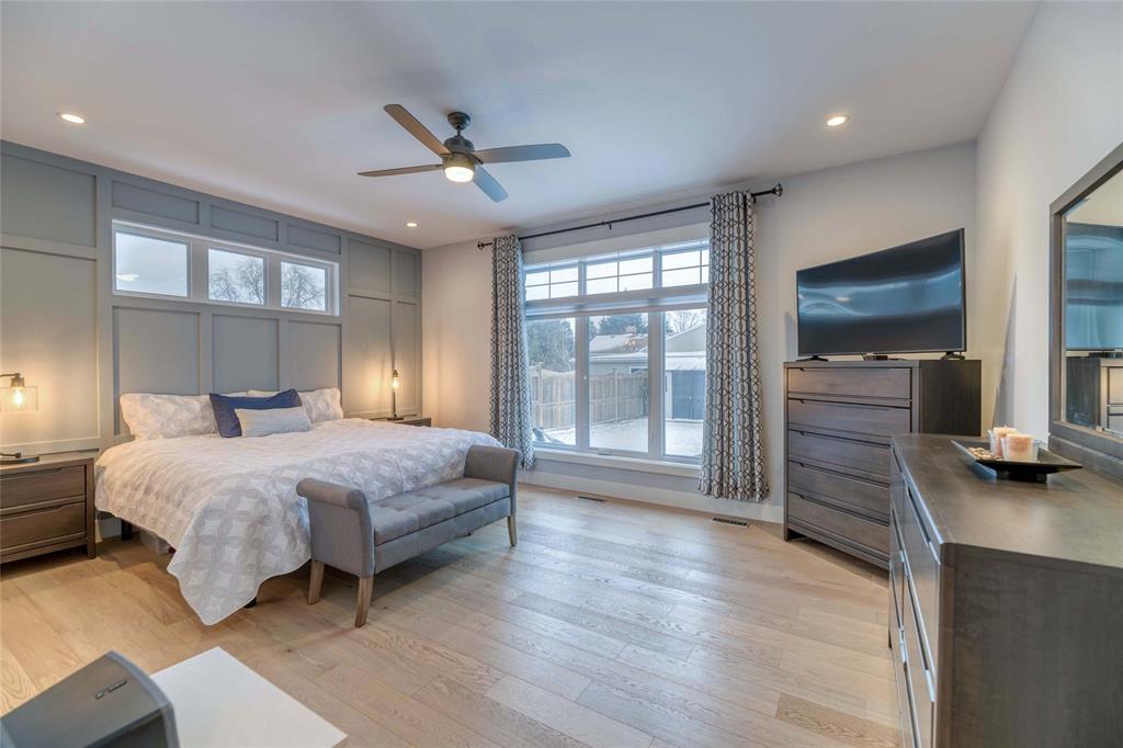 3880 ARIE Court, Plympton-Wyoming, Ontario, Canada