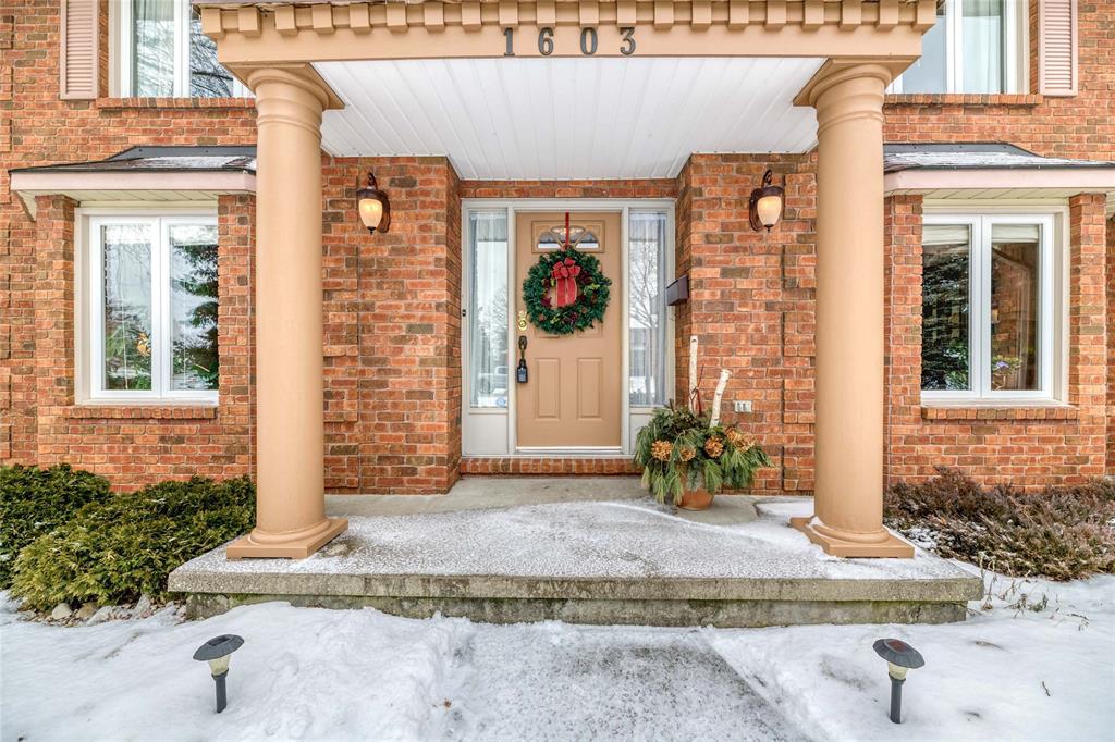 1603 HOLDEN Drive, Sarnia, Ontario, Canada