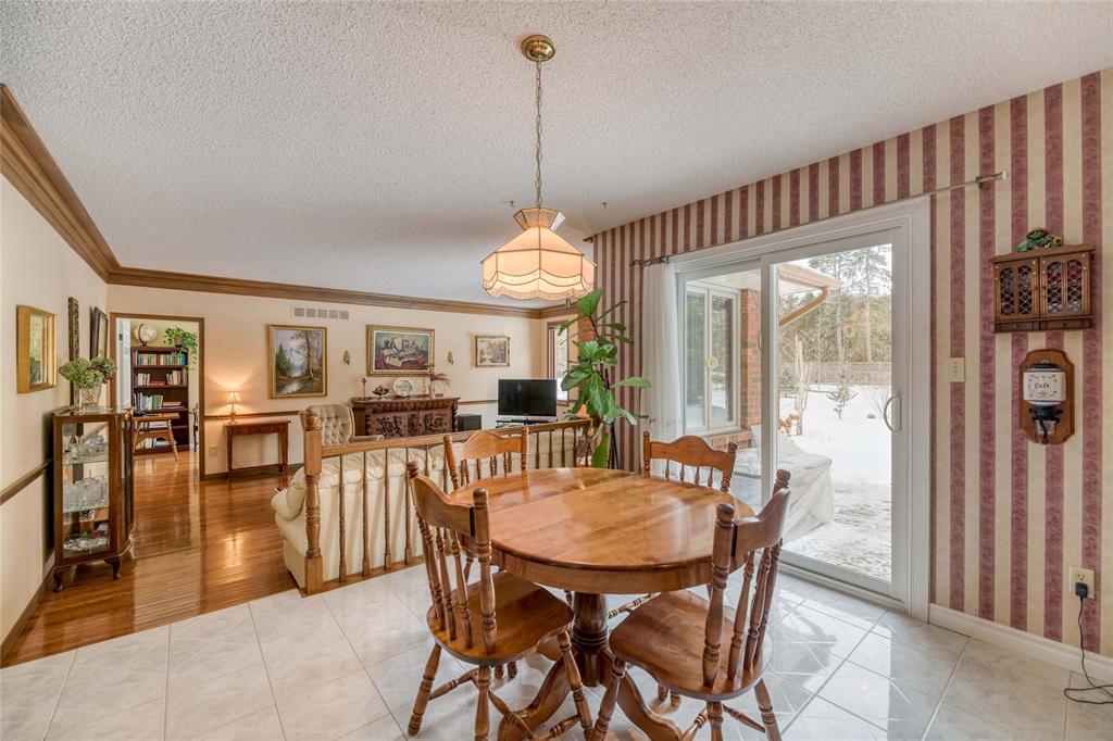 1603 HOLDEN Drive, Sarnia, Ontario, Canada