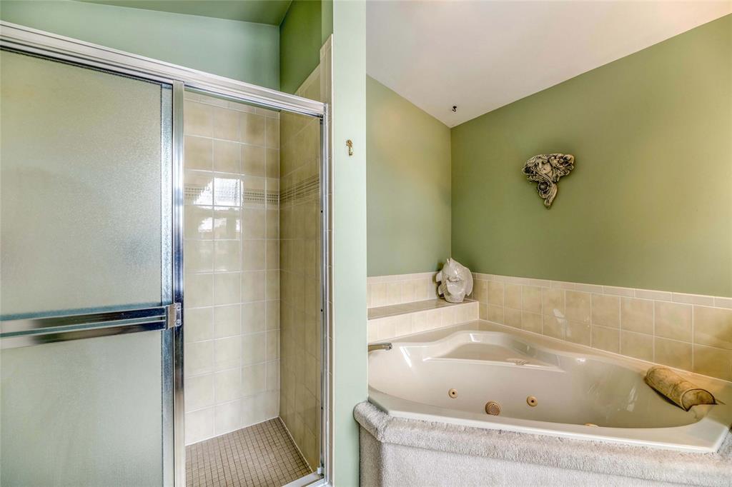 1603 HOLDEN Drive, Sarnia, Ontario, Canada