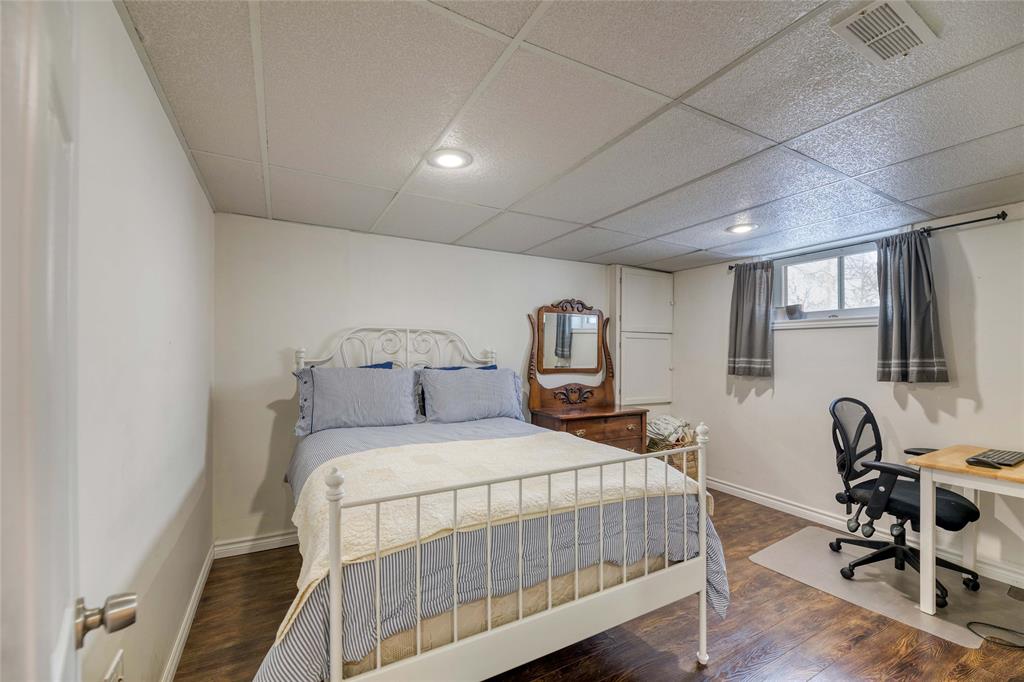 886 HAGLE Street, Sarnia, Ontario, Canada