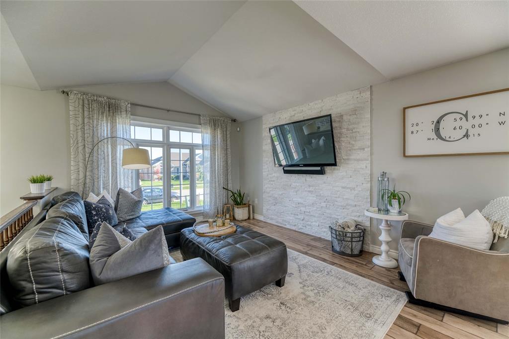 217 PAOLO Street, Sarnia, Ontario, Canada