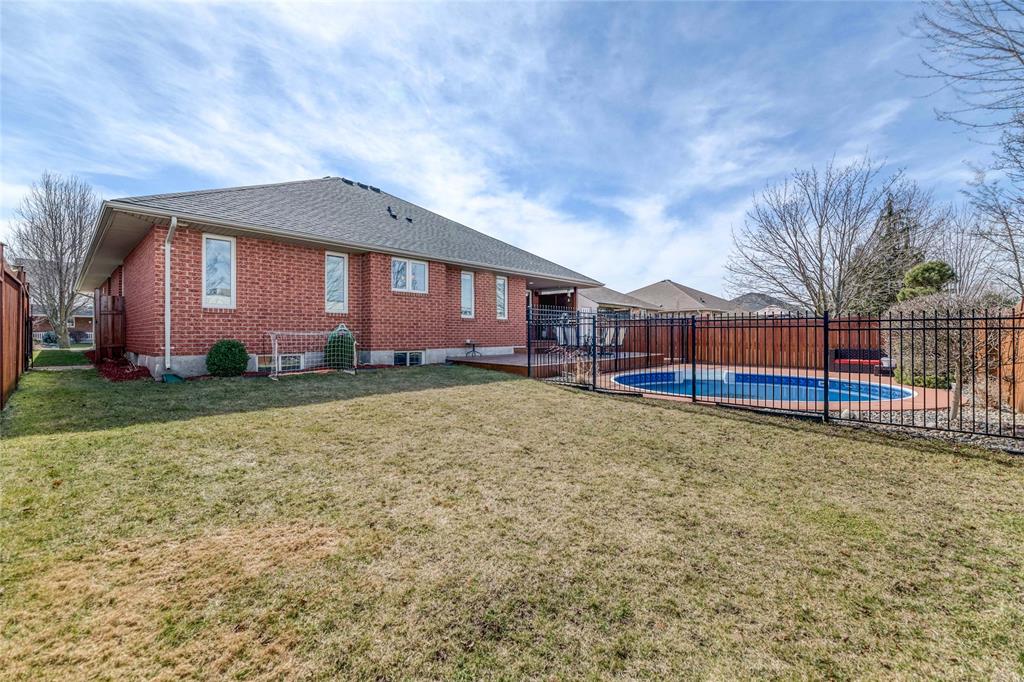 620 HUMBER Drive, Sarnia, Ontario, Canada