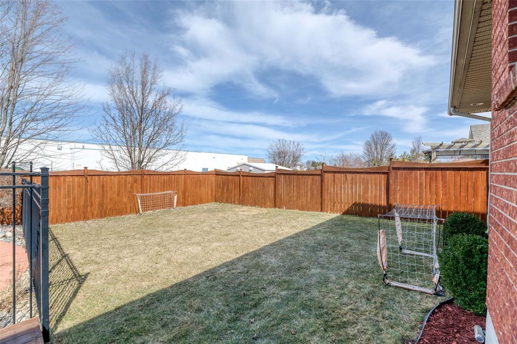 620 HUMBER Drive, Sarnia, Ontario, Canada