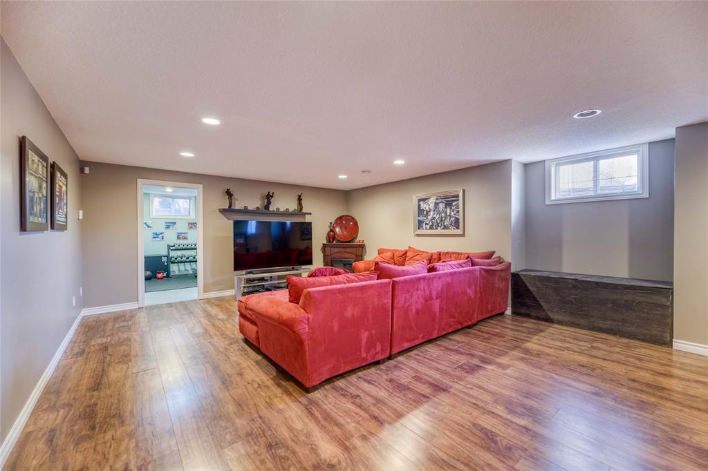 620 HUMBER Drive, Sarnia, Ontario, Canada