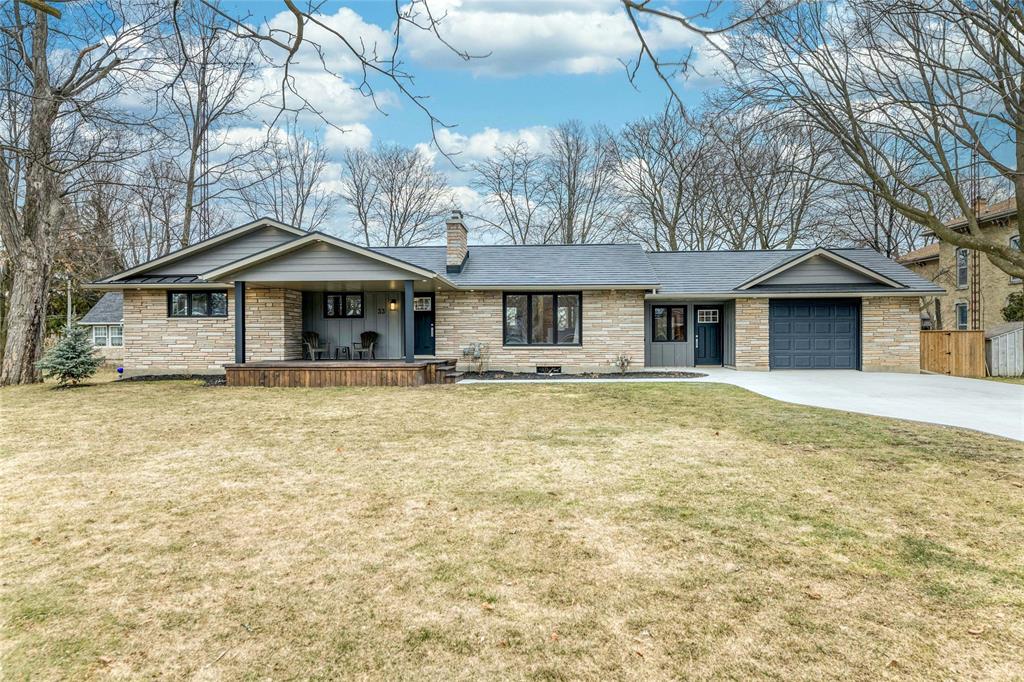 33 MAC DONALD Street, Lambton Shores, Ontario, Canada