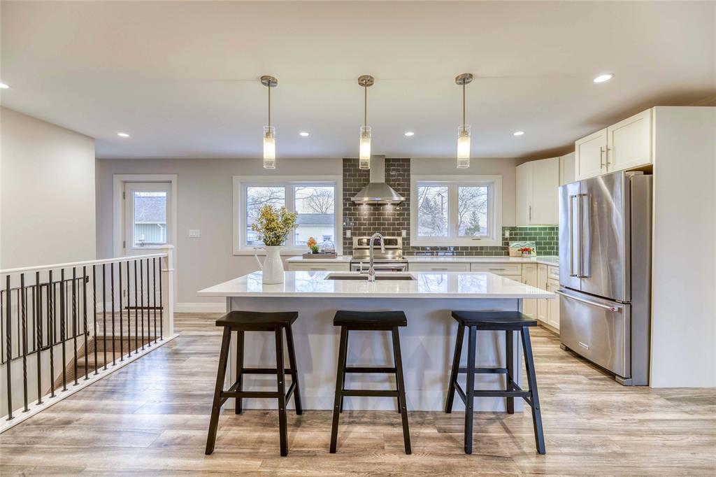 33 MAC DONALD Street, Lambton Shores, Ontario, Canada