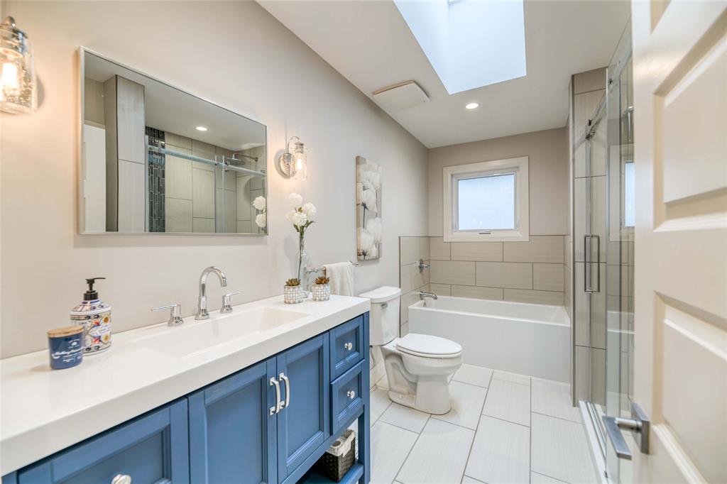 33 MAC DONALD Street, Lambton Shores, Ontario, Canada