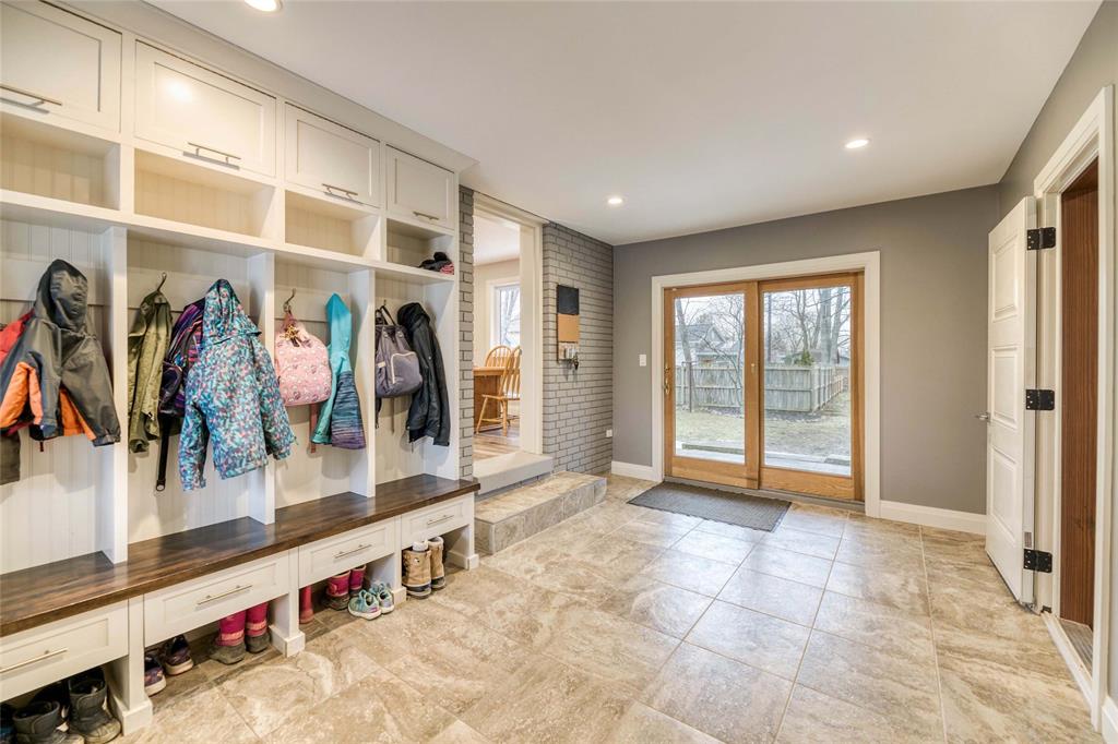 33 MAC DONALD Street, Lambton Shores, Ontario, Canada