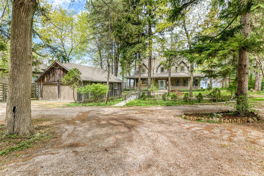 1672 LAKESHORE Road, Sarnia, Ontario, Canada