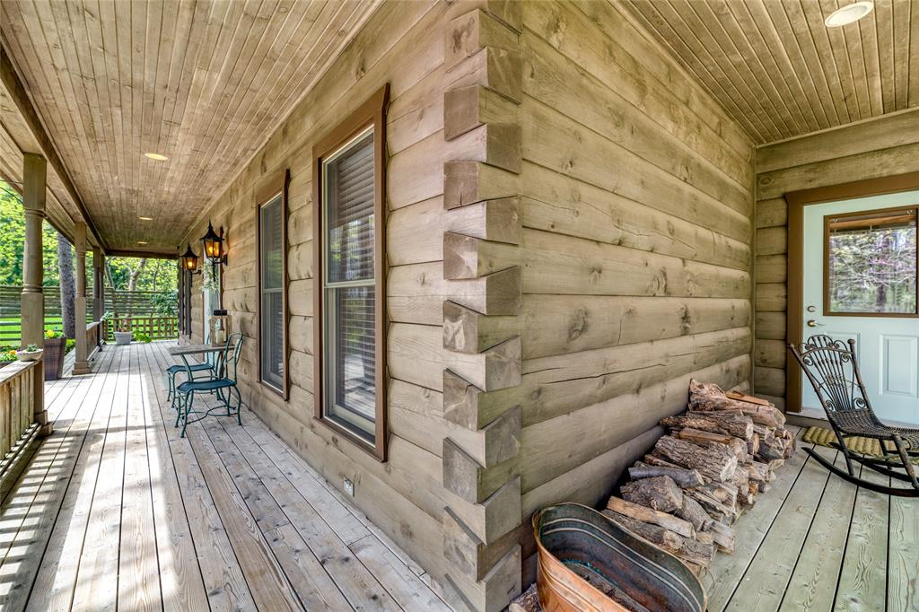 1672 LAKESHORE Road, Sarnia, Ontario, Canada