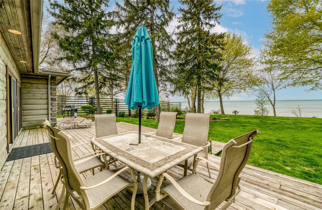 1672 LAKESHORE Road, Sarnia, Ontario, Canada