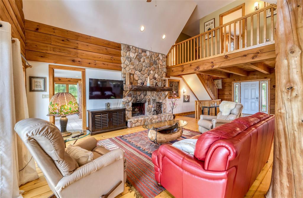 1672 LAKESHORE Road, Sarnia, Ontario, Canada