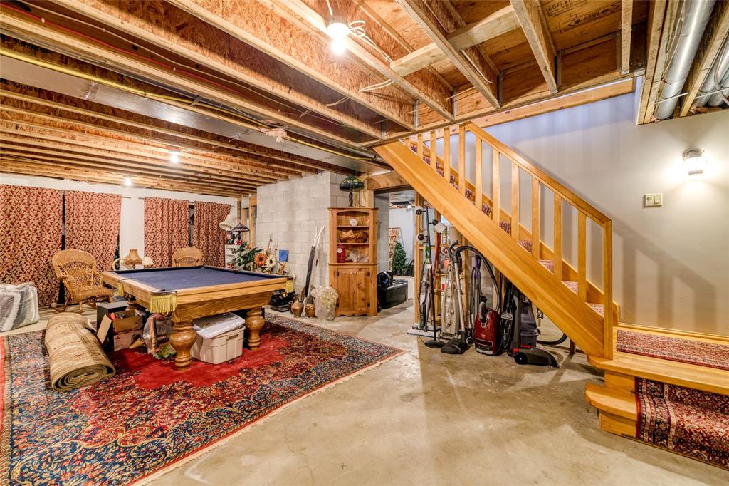 1672 LAKESHORE Road, Sarnia, Ontario, Canada