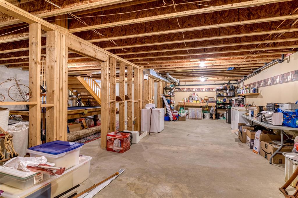 1672 LAKESHORE Road, Sarnia, Ontario, Canada