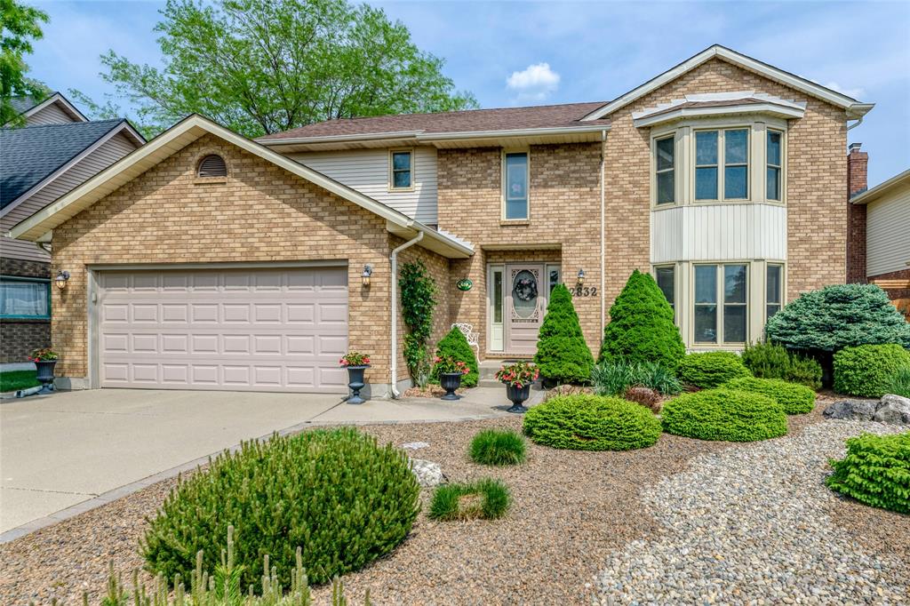 2832 STONEY CREEK Drive, Sarnia, Ontario, Canada