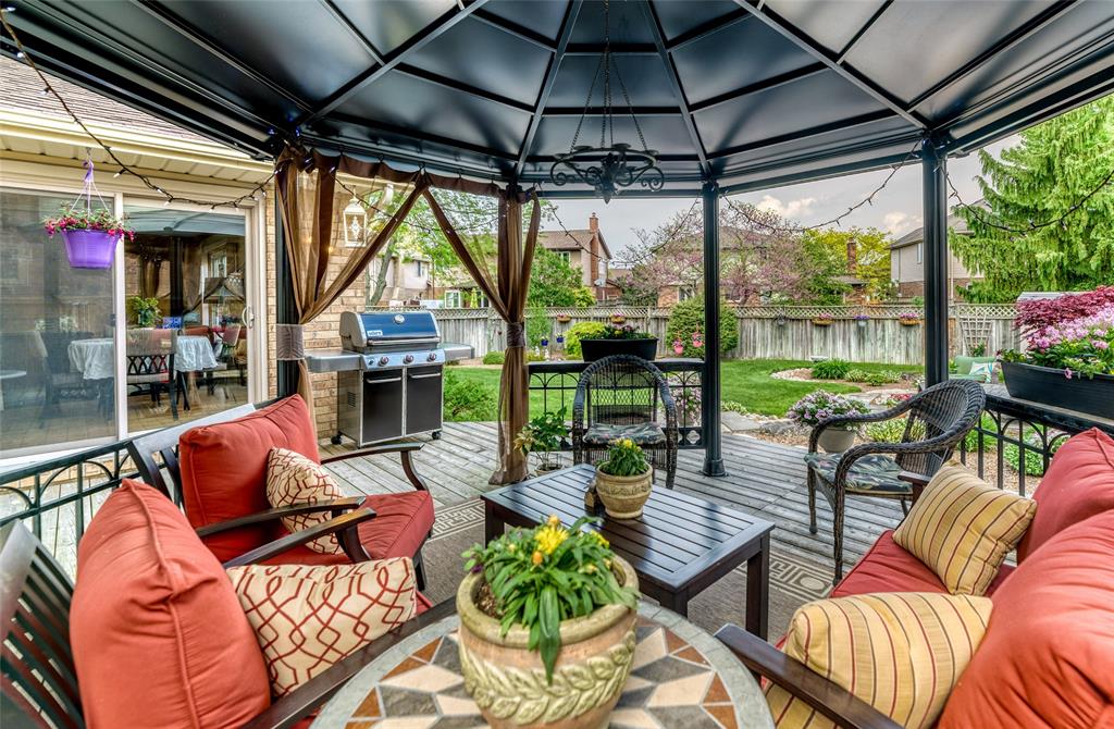 2832 STONEY CREEK Drive, Sarnia, Ontario, Canada