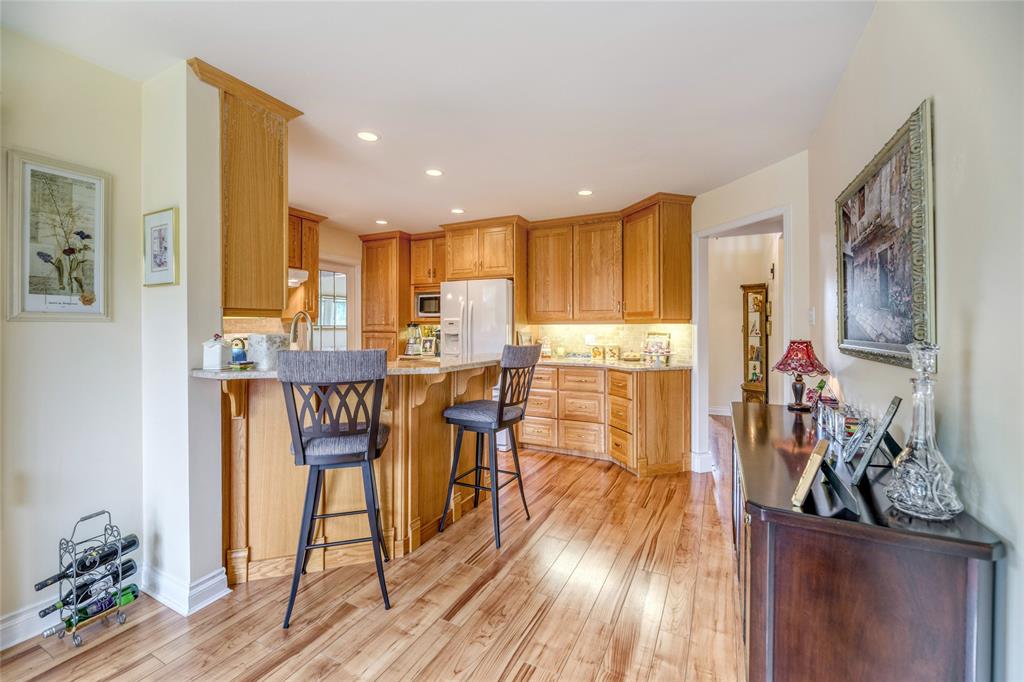 2832 STONEY CREEK Drive, Sarnia, Ontario, Canada