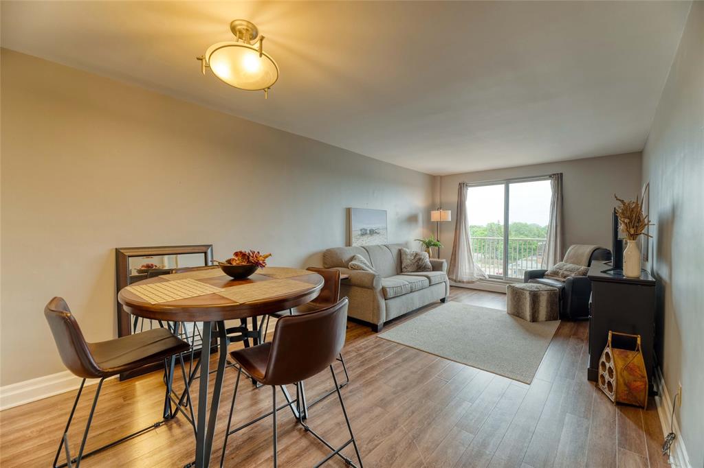10 DERBY Lane Unit# 506, Sarnia, Ontario, Canada