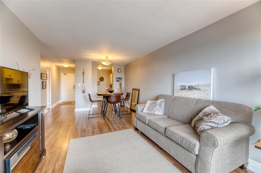 10 DERBY Lane Unit# 506, Sarnia, Ontario, Canada