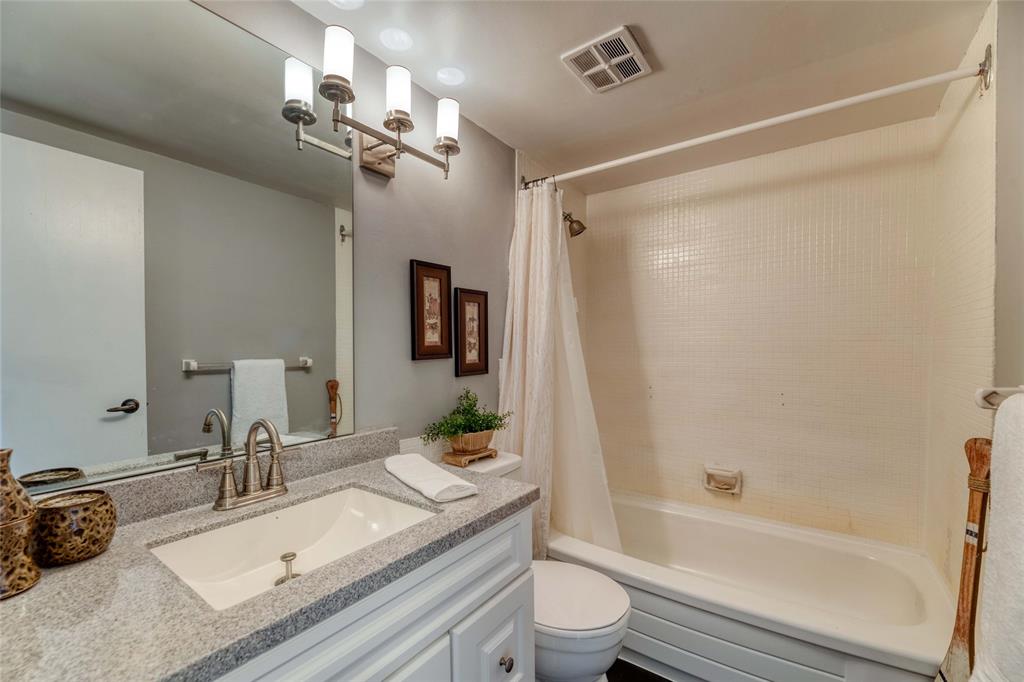 10 DERBY Lane Unit# 506, Sarnia, Ontario, Canada