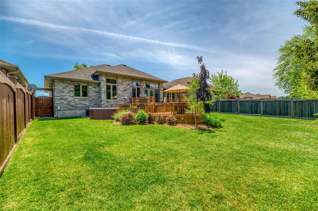 2992 FRANCES Lane, Sarnia, Ontario, Canada