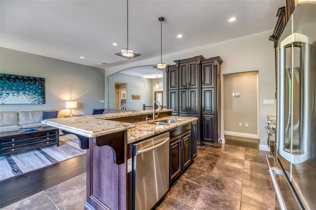 2992 FRANCES Lane, Sarnia, Ontario, Canada
