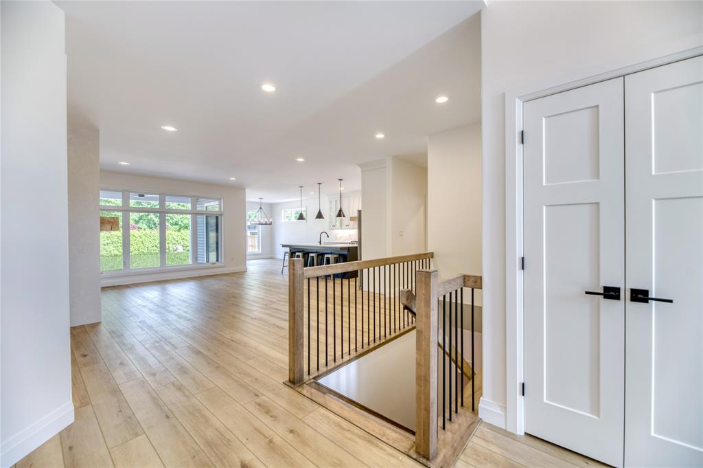 6720 LINCOLNSHIRE Court, Plympton-Wyoming, Ontario, Canada