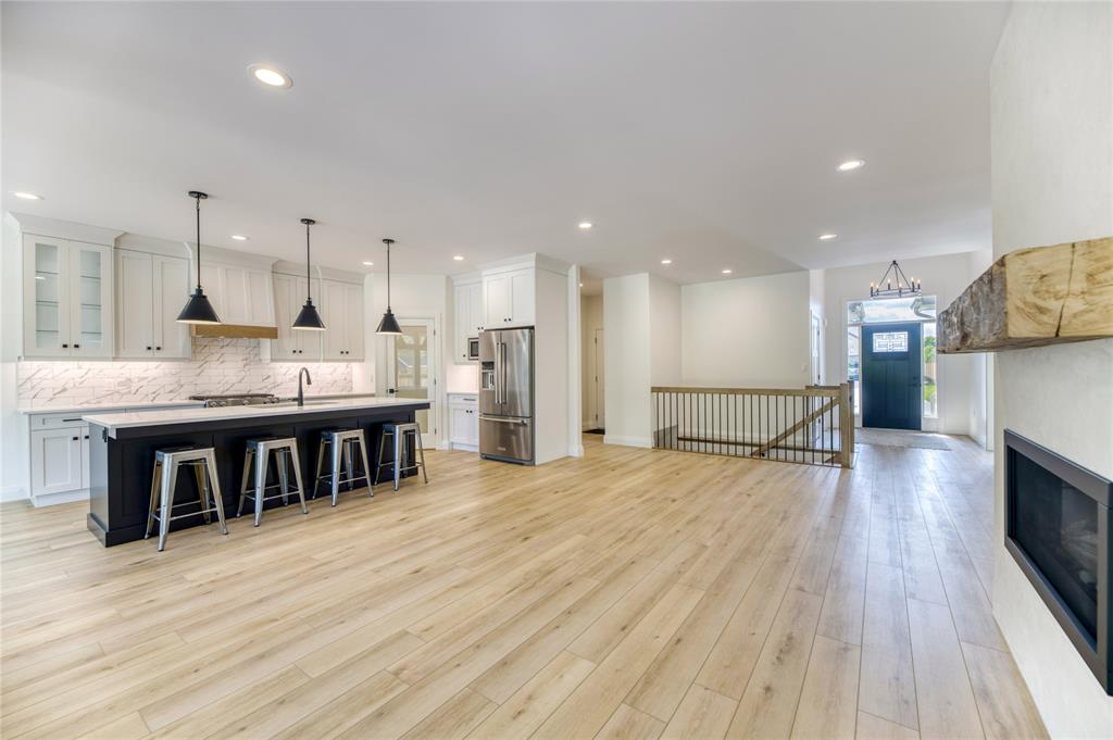 6720 LINCOLNSHIRE Court, Plympton-Wyoming, Ontario, Canada