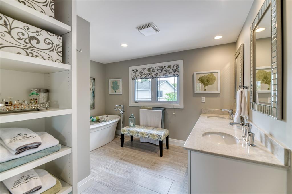 2501 WESTFIELD Close, Sarnia, Ontario, Canada