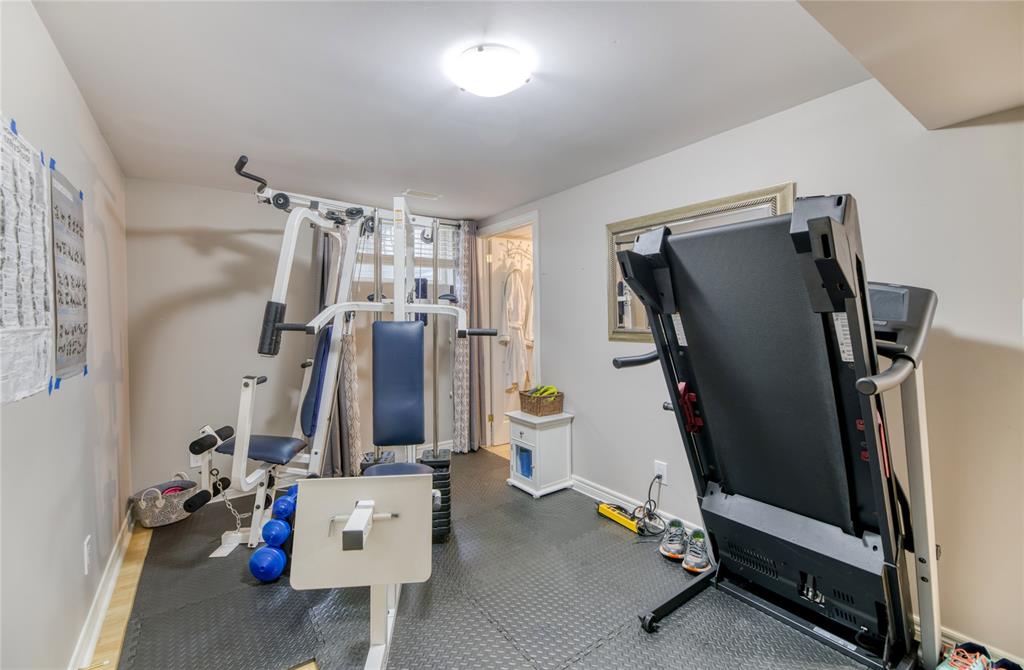 2501 WESTFIELD Close, Sarnia, Ontario, Canada
